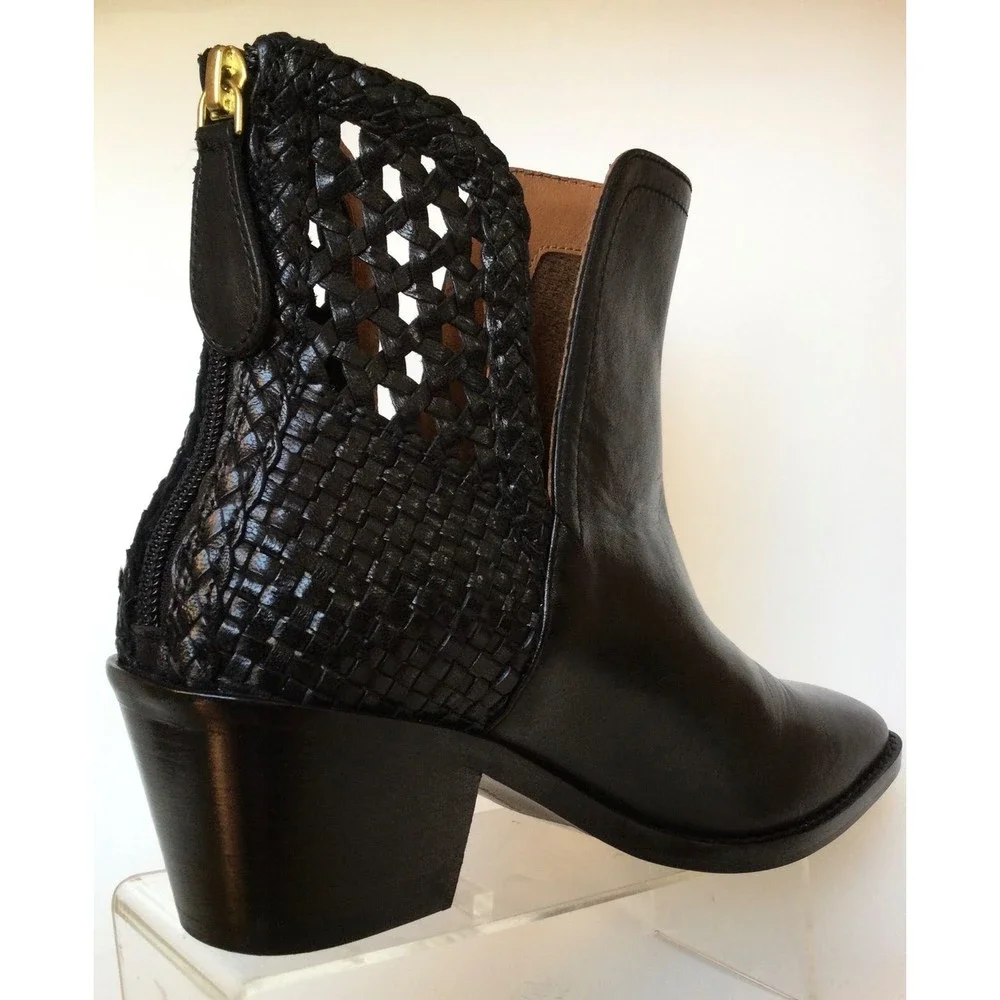 NEW LUCKY BRAND Kaedynce Leather Booties, Black (Size 7 M) - Picture 3 of 12